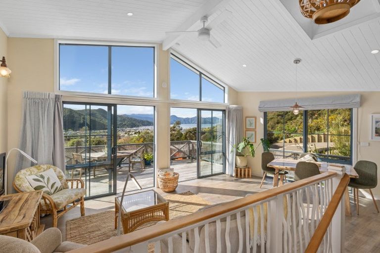 Photo of property in 45 Boons Valley Road, Waikawa, Picton, 7220