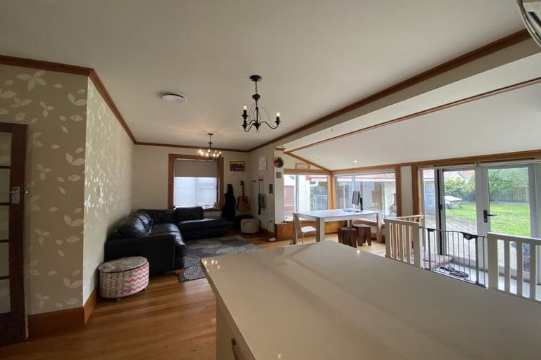 Photo of property in 169 Carrington Street, Lower Vogeltown, New Plymouth, 4310