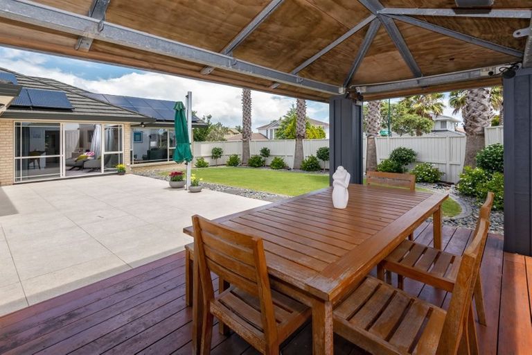 Photo of property in 2 Brailsford Court, Dannemora, Auckland, 2016
