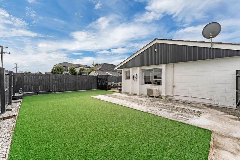 Photo of property in 1/26 Airfield Road, Takanini, 2112