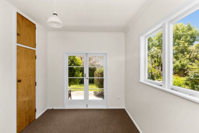 Photo of property in 7 Plassey Street, Havelock North, 4130