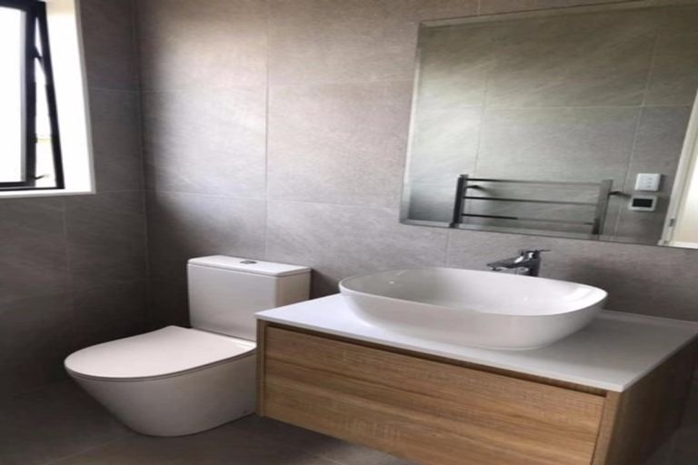 Photo of property in 49 Johns Creek Crescent, Silverdale, 0932