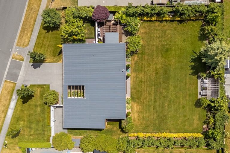 Photo of property in 13 Brampton Drive, West Melton, 7618