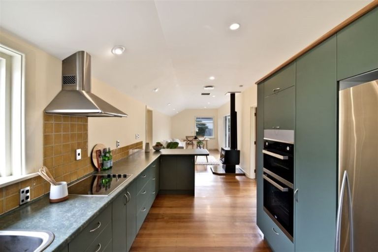 Photo of property in 57 Bryndwr Road, Bryndwr, Christchurch, 8052