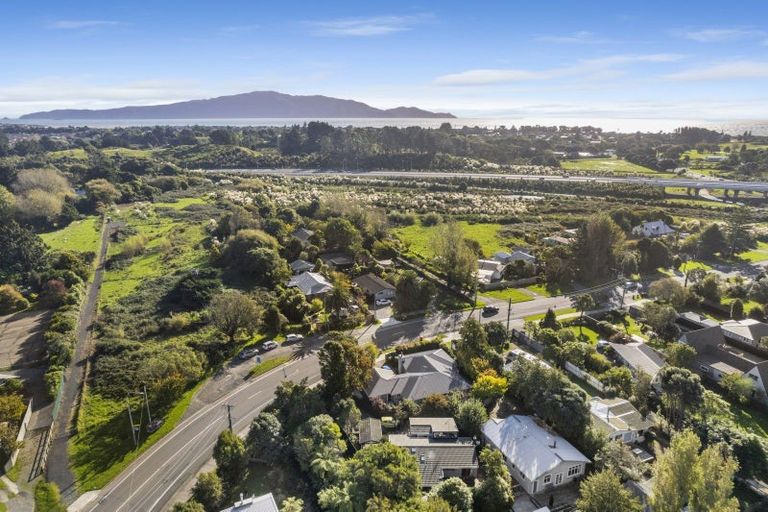 Photo of property in 199 Te Moana Road, Waikanae, 5036