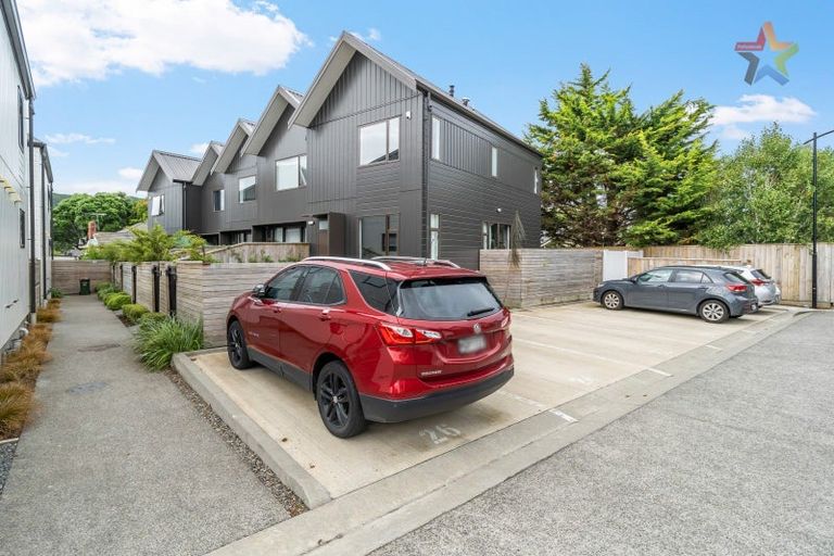 Photo of property in 20 Ron Deal Way, Epuni, Lower Hutt, 5011