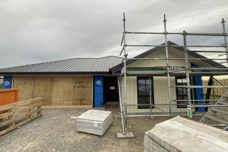 Photo of property in 15 Garden Road, Darfield, 7571