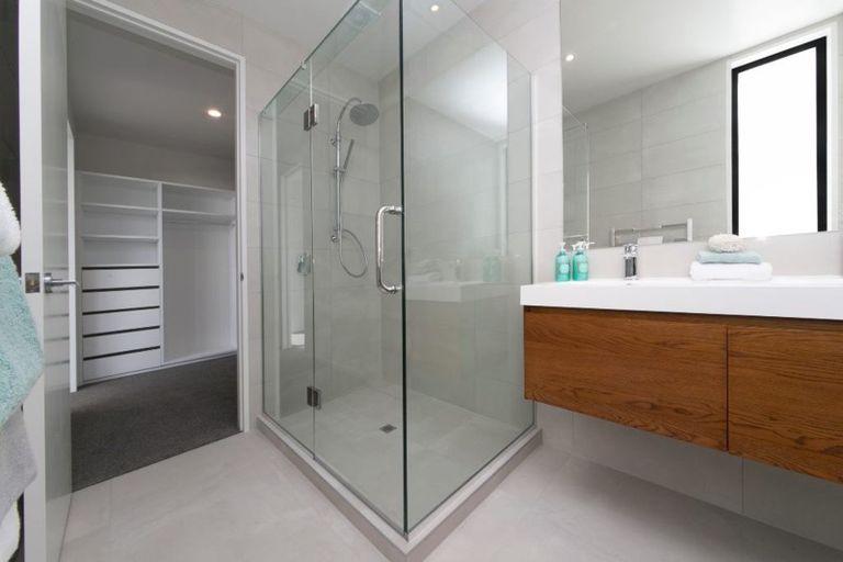 Photo of property in 11b Duncansby Road, Stanmore Bay, Whangaparaoa, 0932