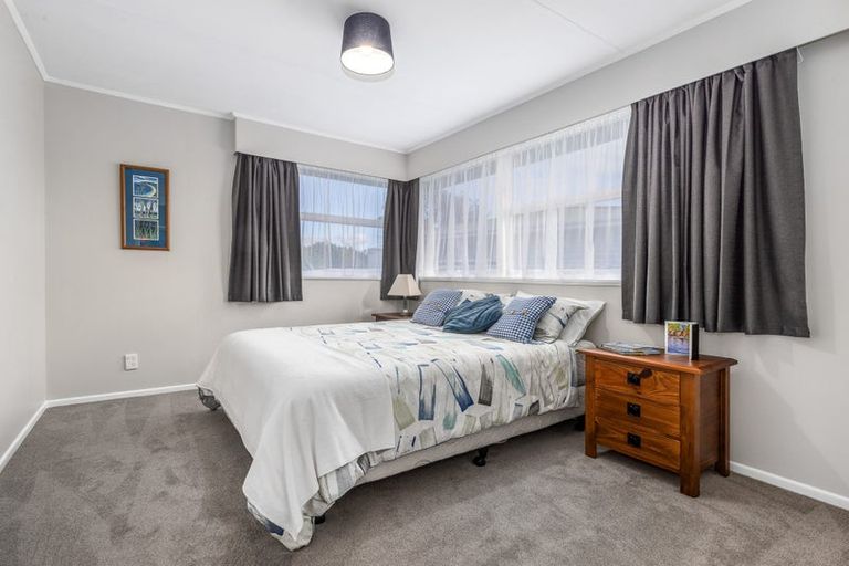 Photo of property in 69b Michael Road, Paraparaumu Beach, Paraparaumu, 5032