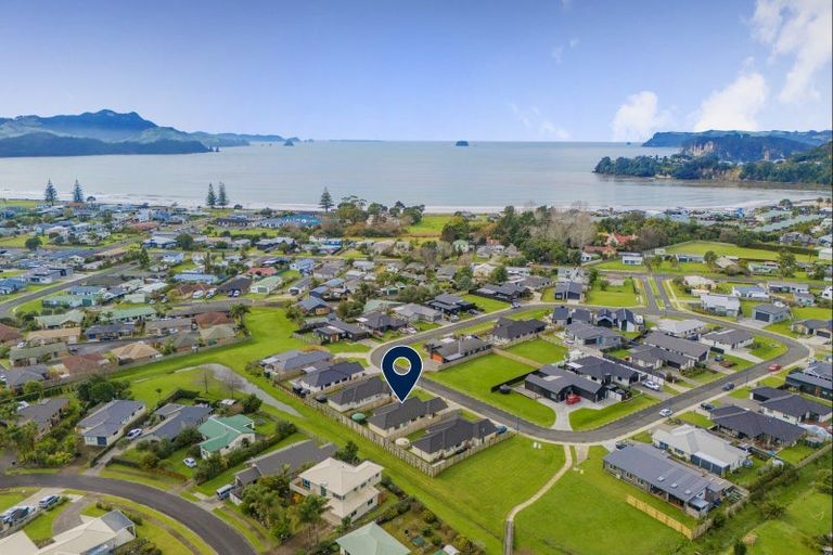 Photo of property in 31 Palm Drive, Whitianga, 3510
