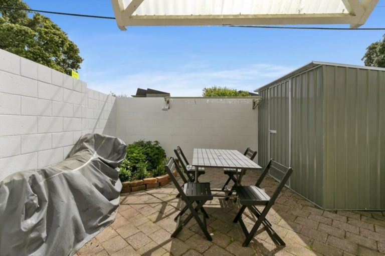 Photo of property in 5/118 Randwick Road, Moera, Lower Hutt, 5010