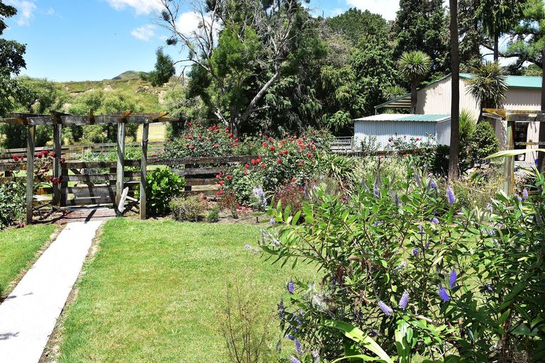 Photo of property in 1783 Lake Road, Frasertown, Wairoa, 4195