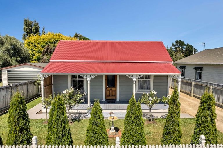 Photo of property in 50 Maxwell Avenue, Durie Hill, Whanganui, 4500