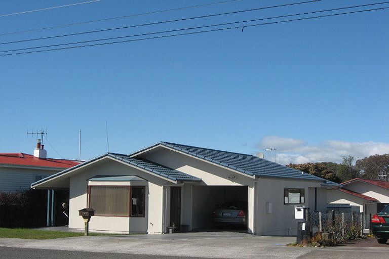 Photo of property in 7c Wellington Road, Waipukurau, 4200