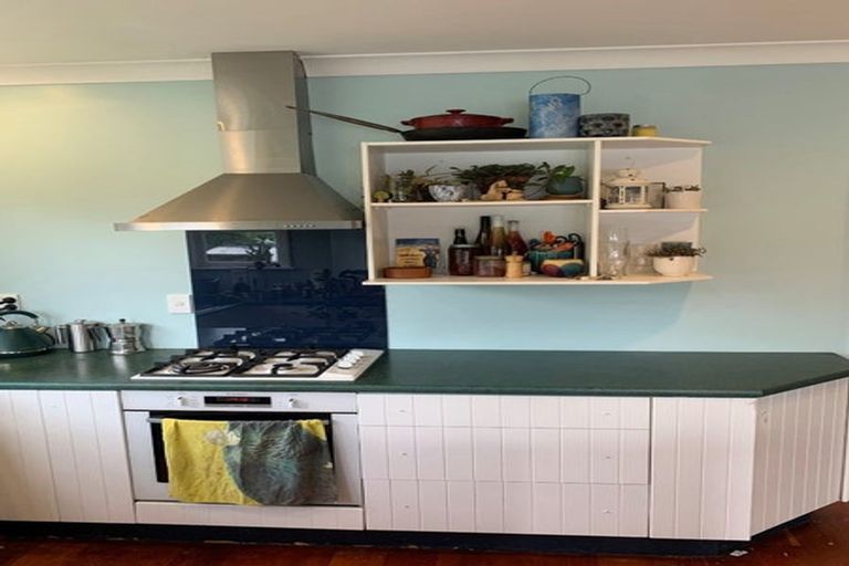 Photo of property in 63 Ranui Terrace, Tawa, Wellington, 5028