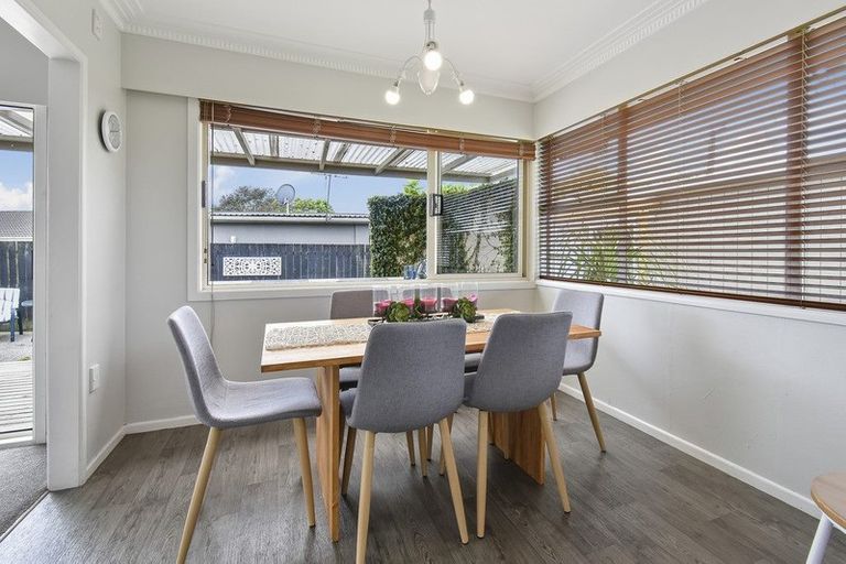 Photo of property in 100 Fitzroy Street, Papatoetoe, Auckland, 2104