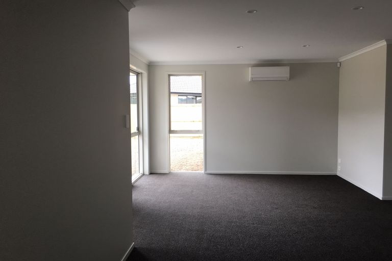 Photo of property in 7 Oka Street, Papamoa Beach, Papamoa, 3118