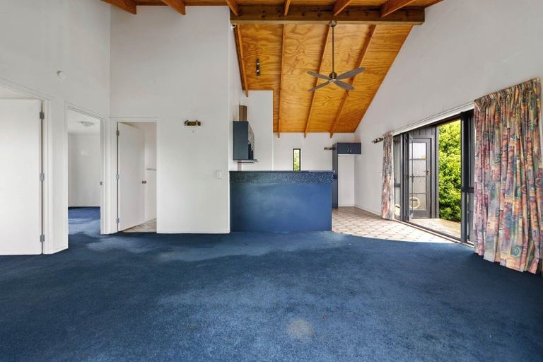 Photo of property in 16 Eureka Road, Eureka, Hamilton, 3287