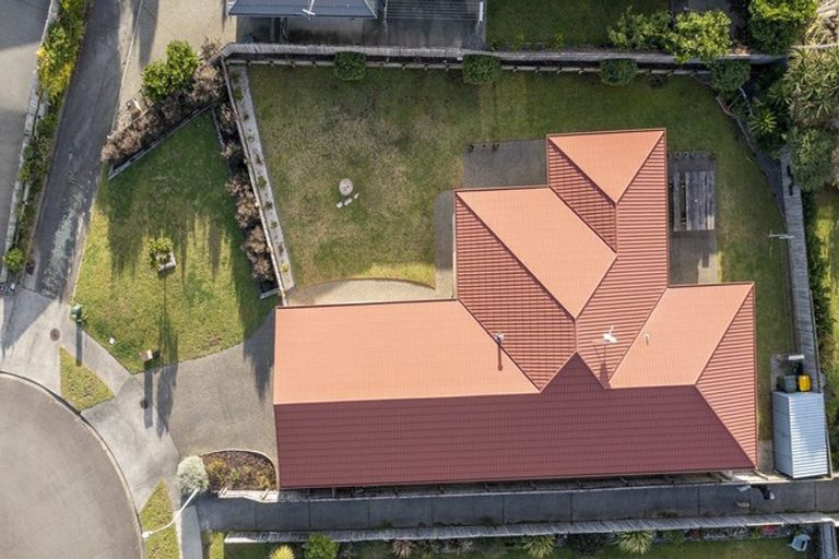 Photo of property in 29 Leanne Way, Waikanae Beach, Waikanae, 5036