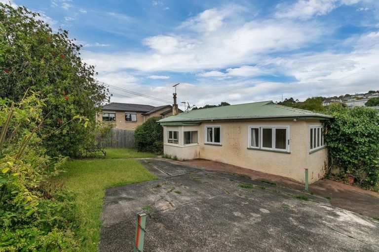 Photo of property in 692 Beach Road, Browns Bay, Auckland, 0630