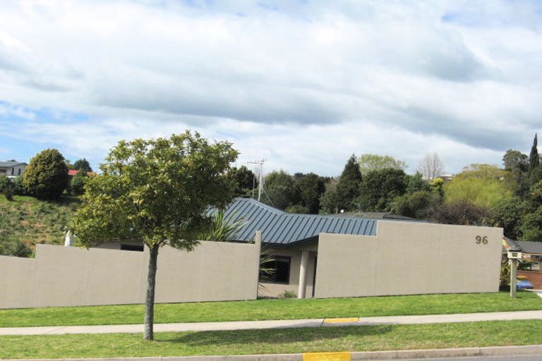 Photo of property in 96 Osprey Drive, Welcome Bay, Tauranga, 3112