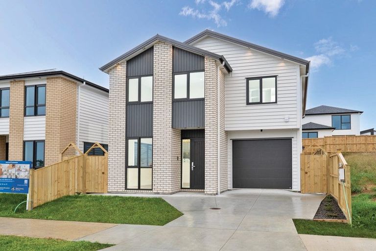 Photo of property in 40 Christella Street, Flat Bush, Auckland, 2019