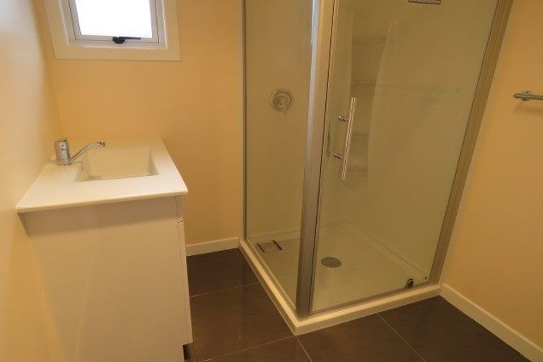 Photo of property in 16b Tomin Road, Glenview, Hamilton, 3206