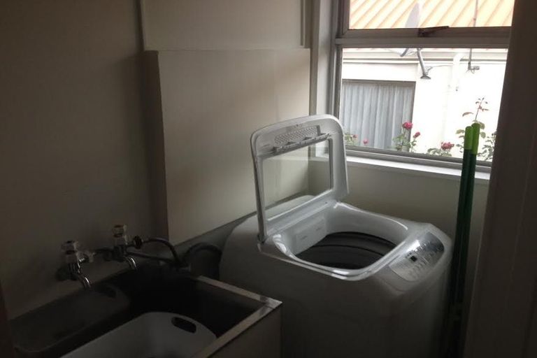 Photo of property in 156 Eglinton Road, Mornington, Dunedin, 9011