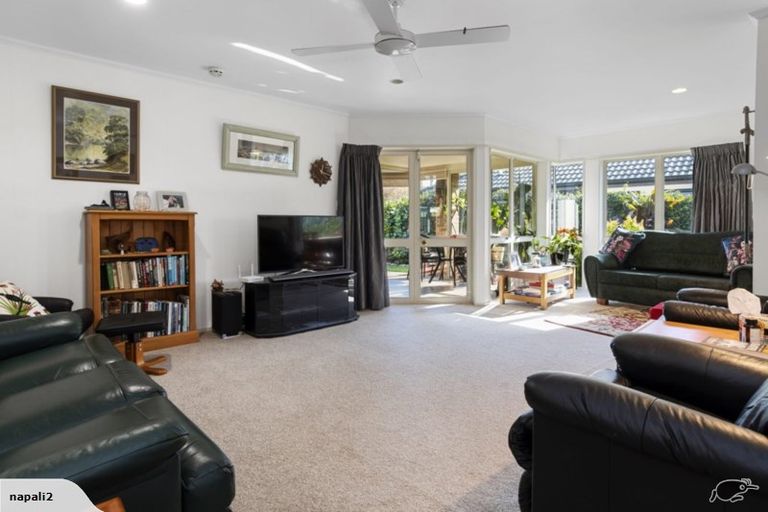 Photo of property in 24 Plateau Heights, Mount Maunganui, 3116