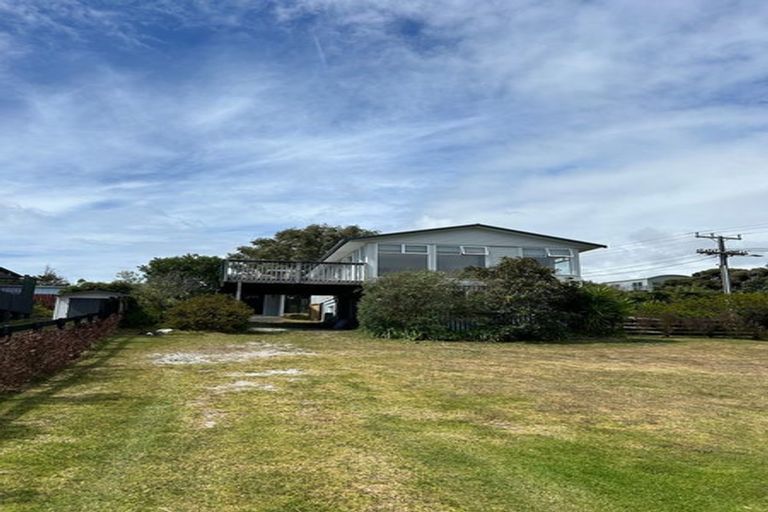 Photo of property in 2 Cheviot Street, Mangawhai Heads, Mangawhai, 0505