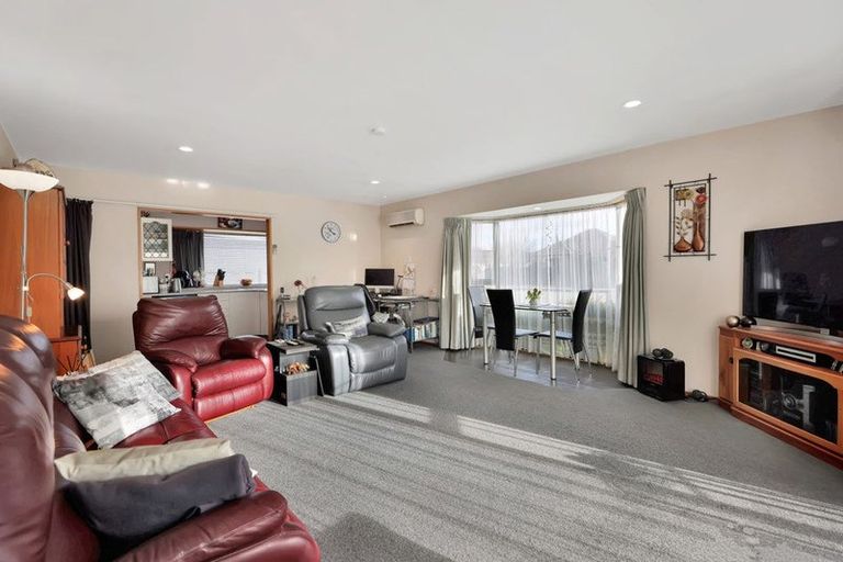 Photo of property in 6 Shearer Street, Tinwald, Ashburton, 7700