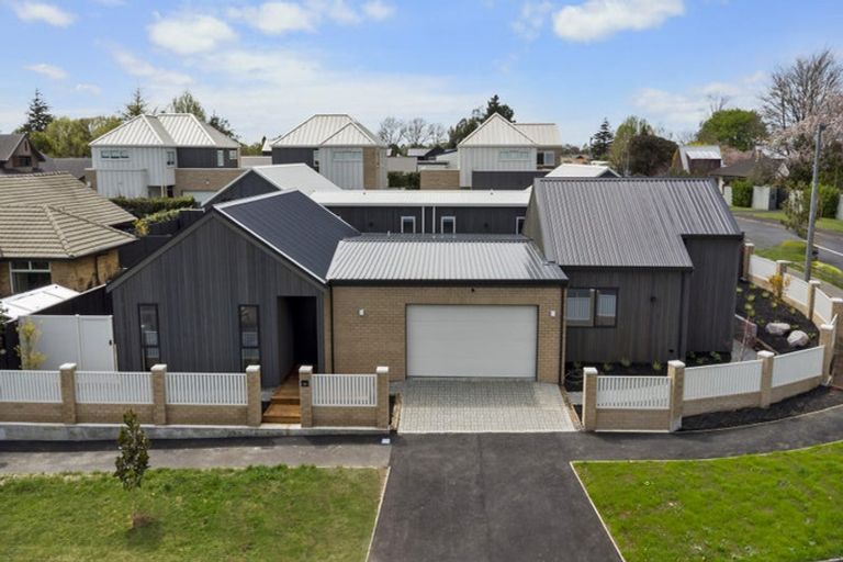 Photo of property in 2 Riverview Terrace, Fairfield, Hamilton, 3214