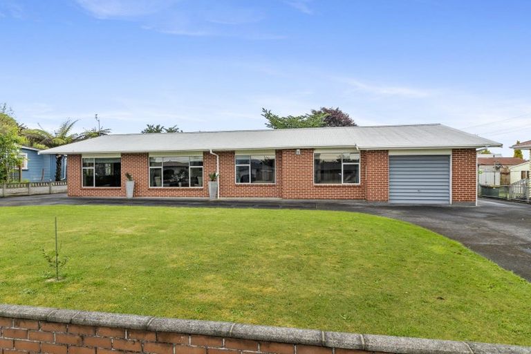 Photo of property in 200 High Street, Eltham, 4322