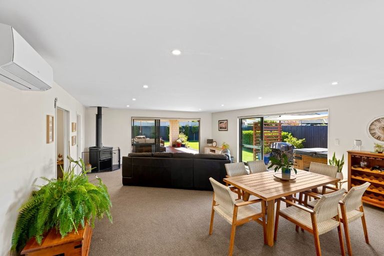 Photo of property in 50 Burnham School Road, Rolleston, 7614