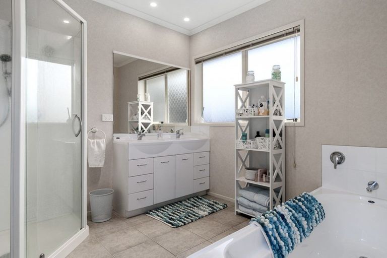 Photo of property in 9 Harkin Close, Bethlehem, Tauranga, 3110