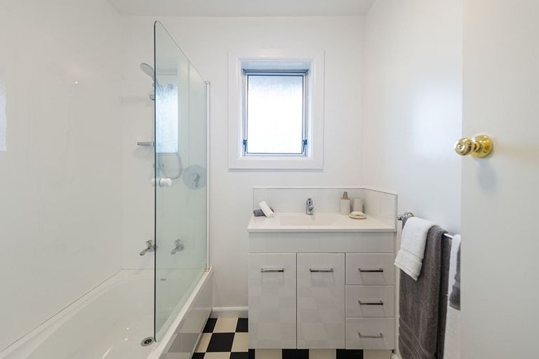 Photo of property in 83 Farrington Avenue, Bishopdale, Christchurch, 8053