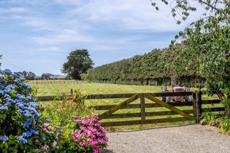 Photo of property in 51 Short Road, Pahiatua, 4982