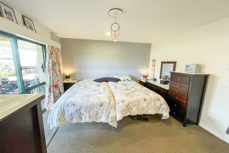 Photo of property in 87 Arabian Drive, Papamoa Beach, Papamoa, 3118