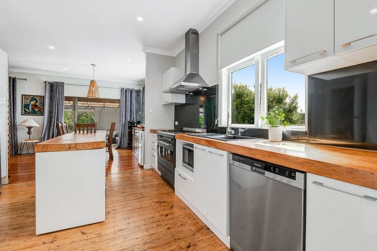 Photo of property in 2744 Kaipara Coast Highway, Glorit, Warkworth, 0984