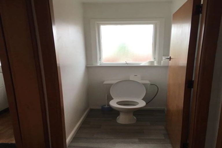 Photo of property in 27 Maidstone Road, Ilam, Christchurch, 8041