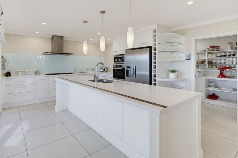 Photo of property in 23 Marina View Estate, Waikawa, Picton, 7281
