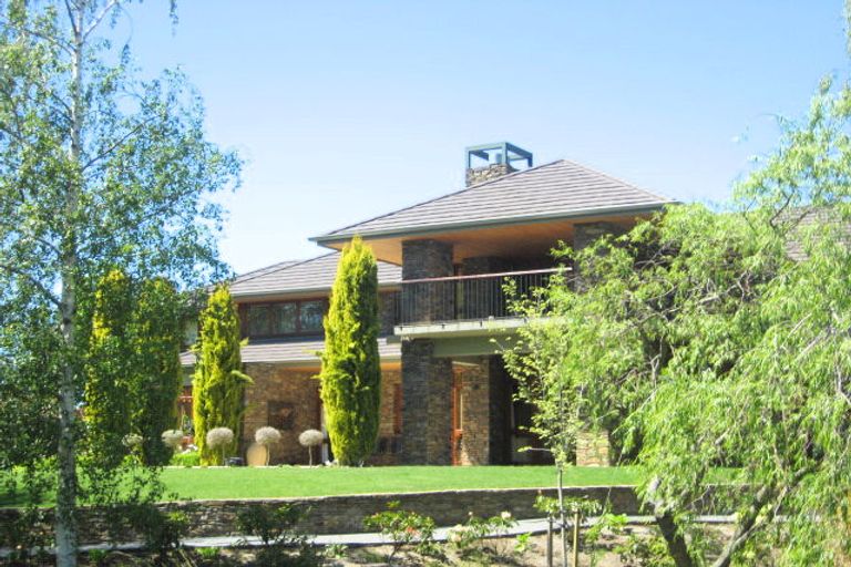 Photo of property in 31 Regent's Park Drive, Casebrook, Christchurch, 8051