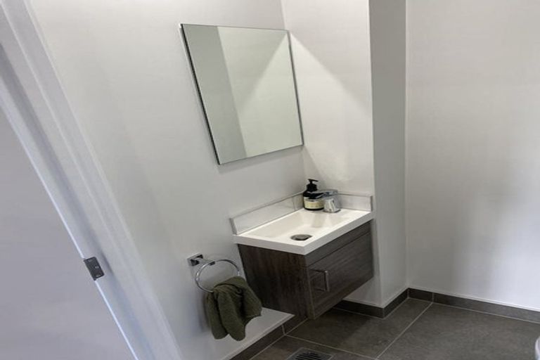 Photo of property in 22 Taitonga Lane, Stanmore Bay, Whangaparaoa, 0932