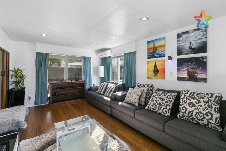 Photo of property in 27 Mohaka Street, Wainuiomata, Lower Hutt, 5014