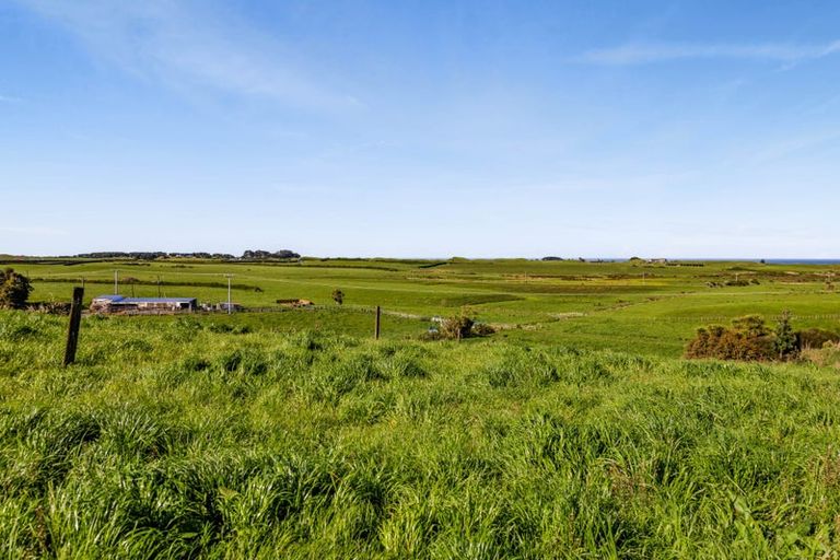 Photo of property in 5 Kakaramea Road, Kakaramea, Patea, 4598