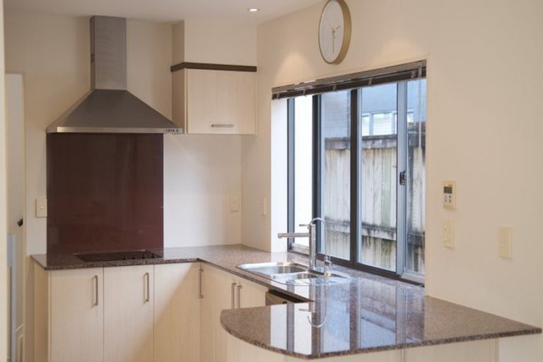 Photo of property in 29 Kelvin Hart Drive, East Tamaki, Auckland, 2013