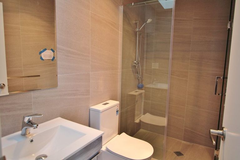 Photo of property in 8/3 Abbotleigh Avenue, Te Atatu Peninsula, Auckland, 0610