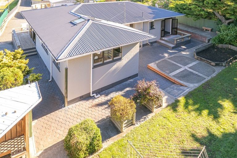 Photo of property in 74c Cornfoot Street, Castlecliff, Whanganui, 4501