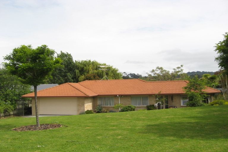 Photo of property in 6 Sarah Todd Lane, Waimauku, 0812