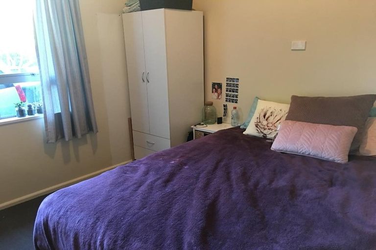 Photo of property in 2/111 Waimairi Road, Ilam, Christchurch, 8041